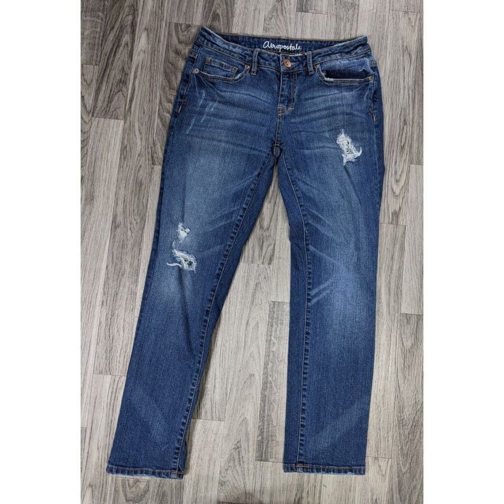 (3/$35) Aeropostale Bayla Skinny Cropped Distressed Embroidered Denim Jeans‎